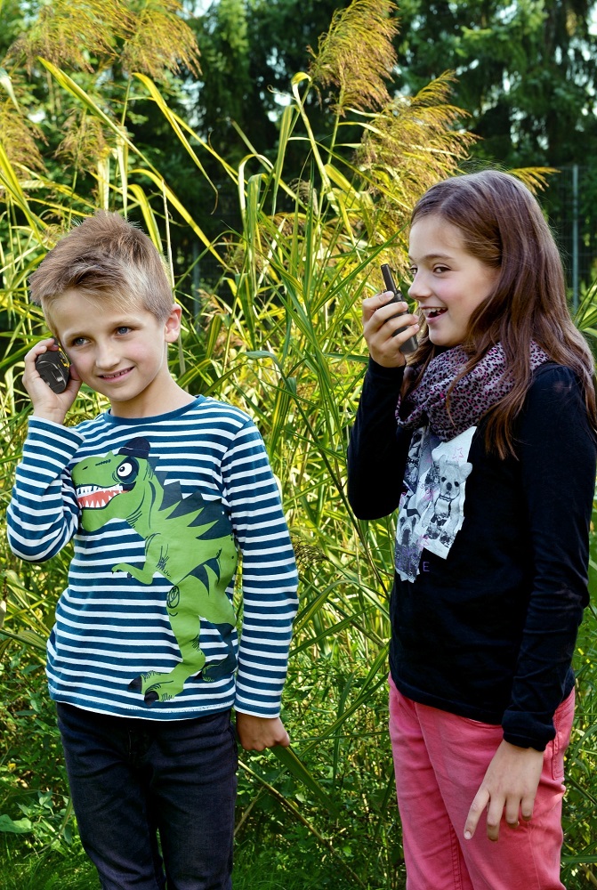 zabawki-idealne-na-wakacje-walkie-talkie