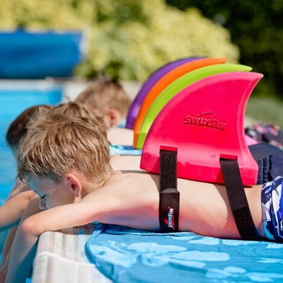 Jak nauczyć dziecko pływać? Mamy super pomoc!