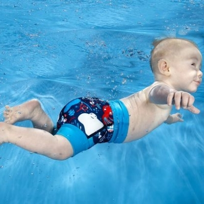 Pieluszki i stroje do pływania 