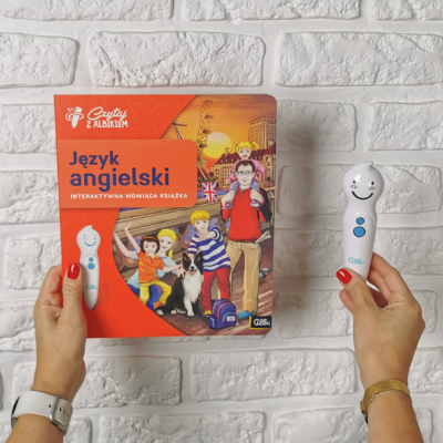 Czytaj z Albikiem, czyli seria interaktywnych książek z mówiącym piórem.