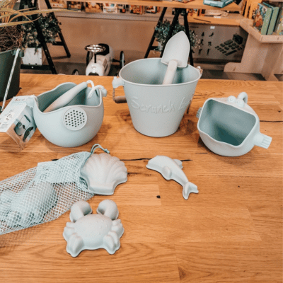 Kompaktowe zabawki do piasku, które zajmują niewiele miejsca