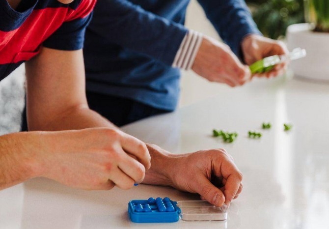 Gra logiczna Smart Games IUVI Games - IQ Mini