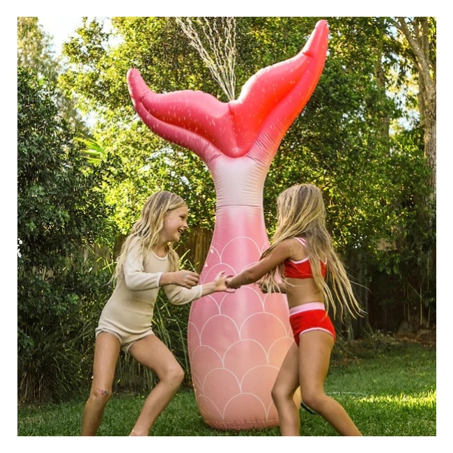 Gigantyczny nadmuchiwany zraszacz Sunnylife - Ocean Treasure Rose