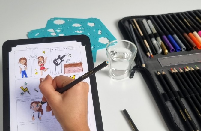 Tablet 3 w 1 z podświetleniem Buki