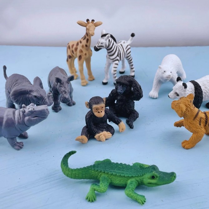 Figurki zwierząt z zoo TOOB Safari Ltd.