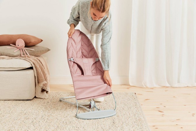Leżaczek ze zdejmowanym poszyciem BabyBjorn