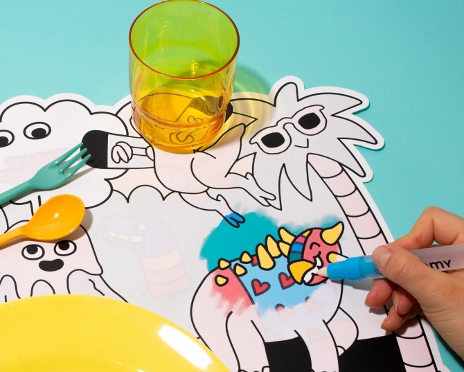 Kolorowanka wodna OMY dinozaury