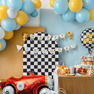 Baner girlanda Party Deco - Samochód wyścigowy 2,5 m