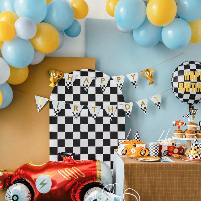 Baner girlanda Party Deco - Samochód wyścigowy 2,5 m