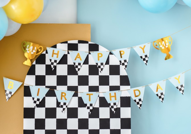 Girlanda Happy Birthday