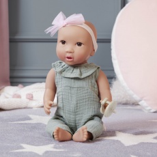 Lalka niemowlę ze smoczkiem LullaBaby - W muślinowym ubranku i opasce