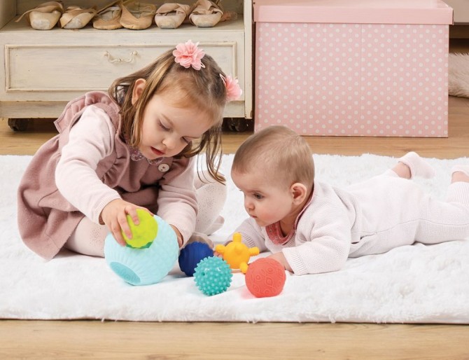 Kula sensoryczna z mniejszymi piłkami LUDI