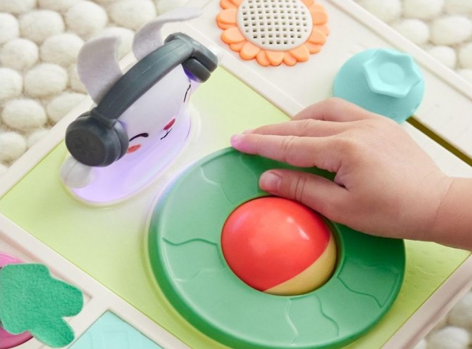 Zabawka muzyczna, z dźwiękami Skip Hop króliczek