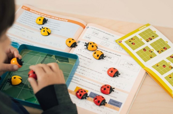 Gra dla jednego gracza Smart Games LugiBugs