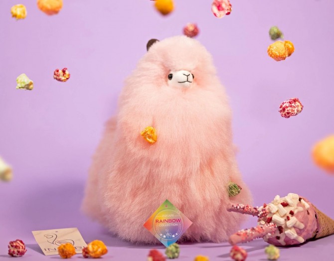 Puszysta maskotka z wełny Alpaka Inkari