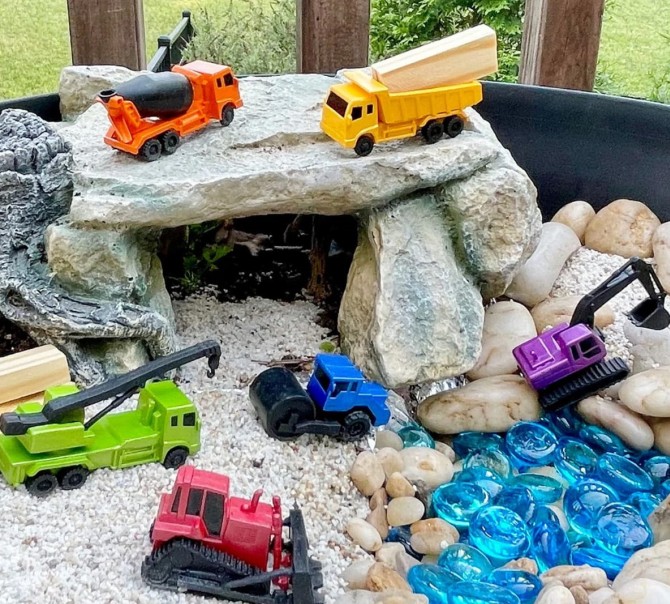 Figurki pojazdy budowlane TOOB Safari Ltd.