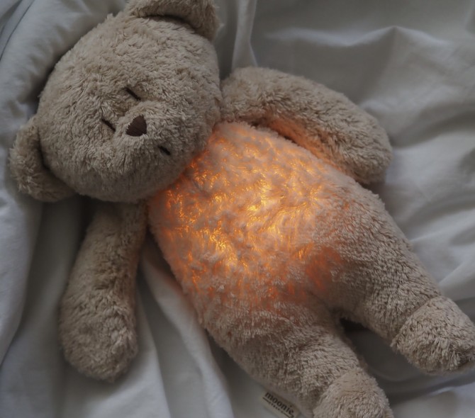 Przytulanka z lampka nocną ładowana na usb