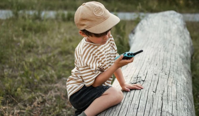 Zestaw krótkofalówek walkie talkie Kidywolf niebiesko-czerwone