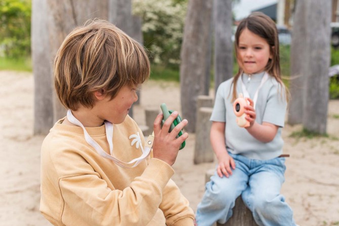Walkie talkie, krótkofalówka dla dzieci The Zoofamily w kolorze różowym, dino