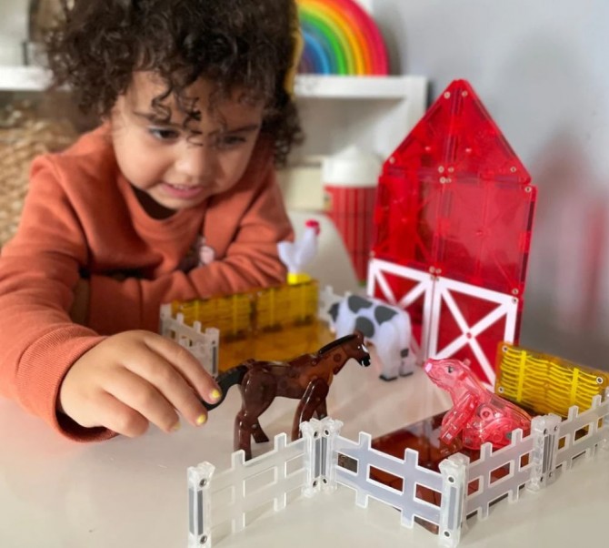 Klocki magnetyczne Magna-tiles ze zwierzątkami z farmy