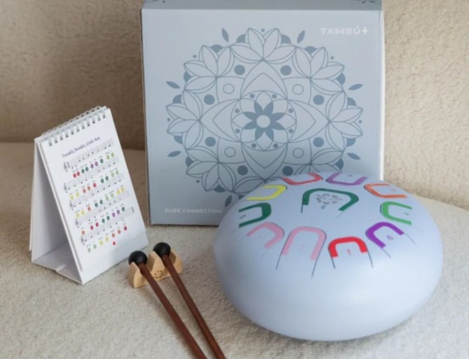 Bębenek dla dzieci relaksujący, językowy Tambu w kolorze Pure Connection