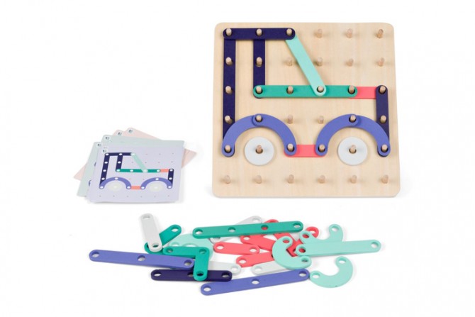 Drewniana tablica manipulacyjna z płytkami BS Toys - Geoplank