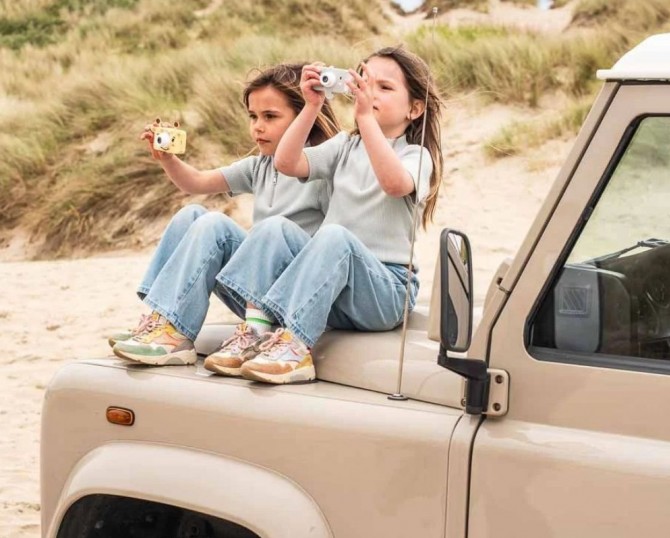 Aparat do robienia zdjęć w silikonowym etui Zoofamily ze słoniem