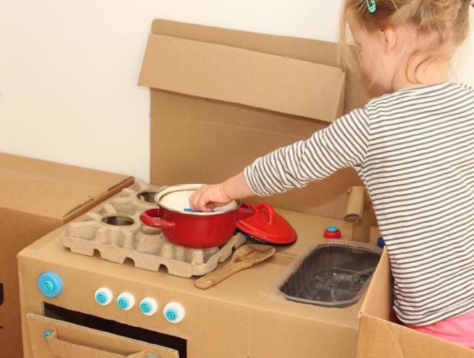 Zestaw narzędzi do robienia przedmiotów z kartonu Makedo