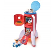 Duża rakieta kosmiczna z astronautami Buki