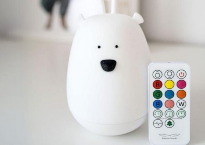 Lampka nocna do zawieszania Rabbit & Friends - Miś z pilotem