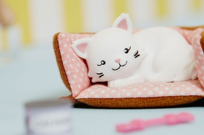 Akcesoria do lalki Lottie - Kot Perski