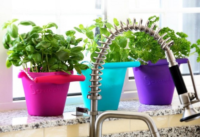 Składane wiaderko do wody i piasku Scrunch Bucket - Pastelowy Żółty