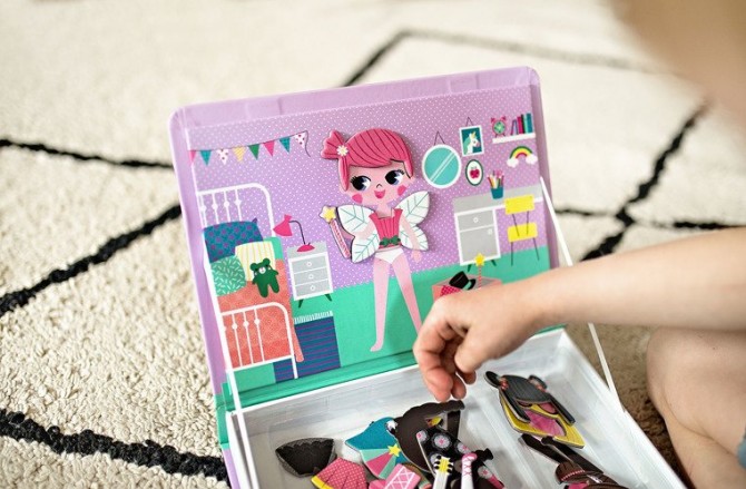Magnetyczna układanka Magnetibook Janod - Kostiumy Dziewczynka