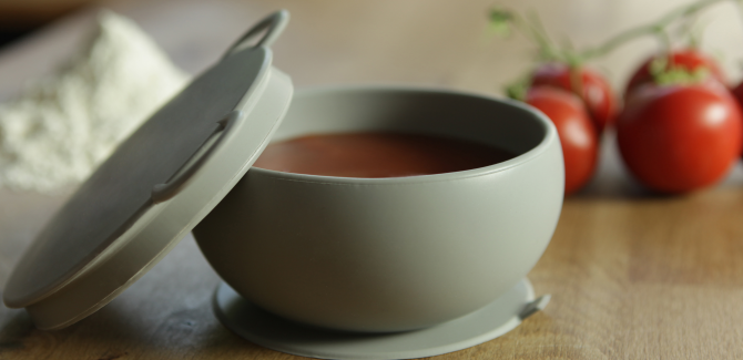 Miseczka silikonowa z pokrywką Minikoioi - zielona