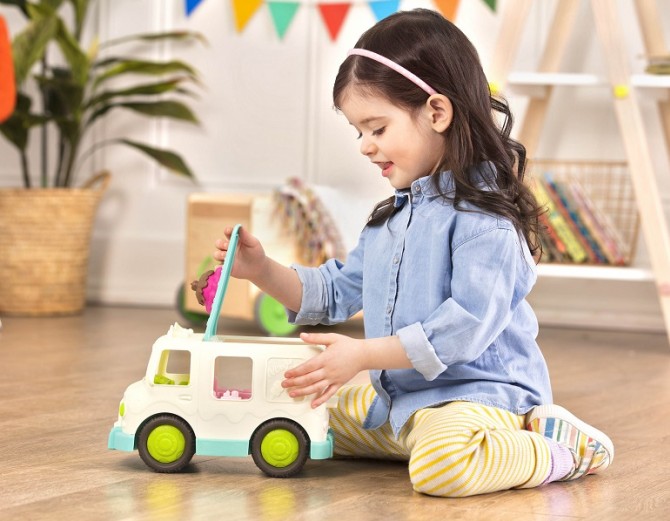 Ciężarówka z lodami B. Toys
