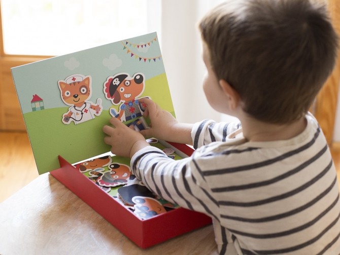 Magnetyczna układanka Apli Kids - Postacie