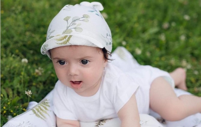 Bambusowa chustka z daszkiem wiązana Samiboo - Carmel Vintage