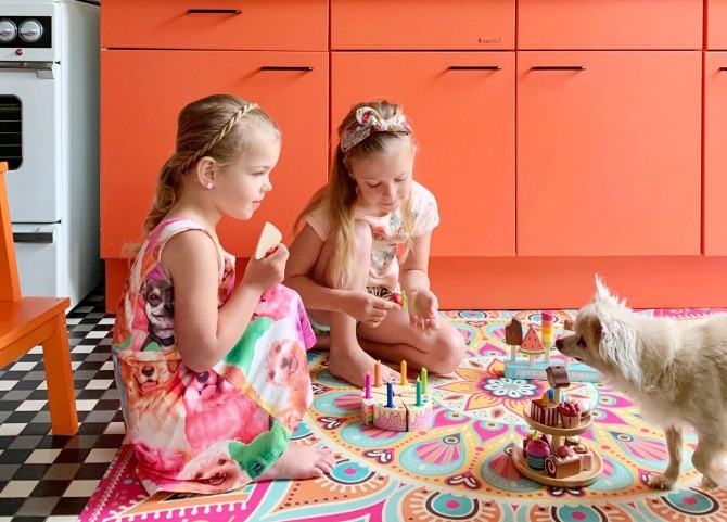 Drewniany tort urodzinowy Tender Leaf Toys - Tęczowy