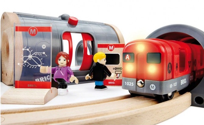 Zestaw Startowy Metro BRIO World