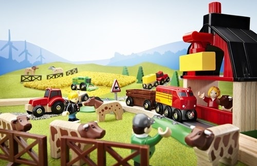 Kolejka Drewniana Na Farmie BRIO World