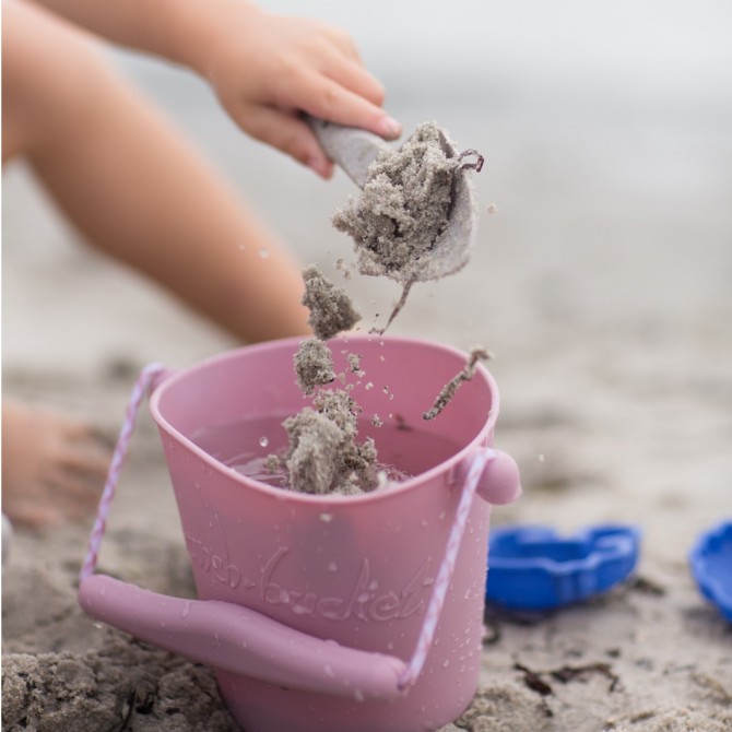 Zestaw zabawek do piasku Scrunch - Granatowy