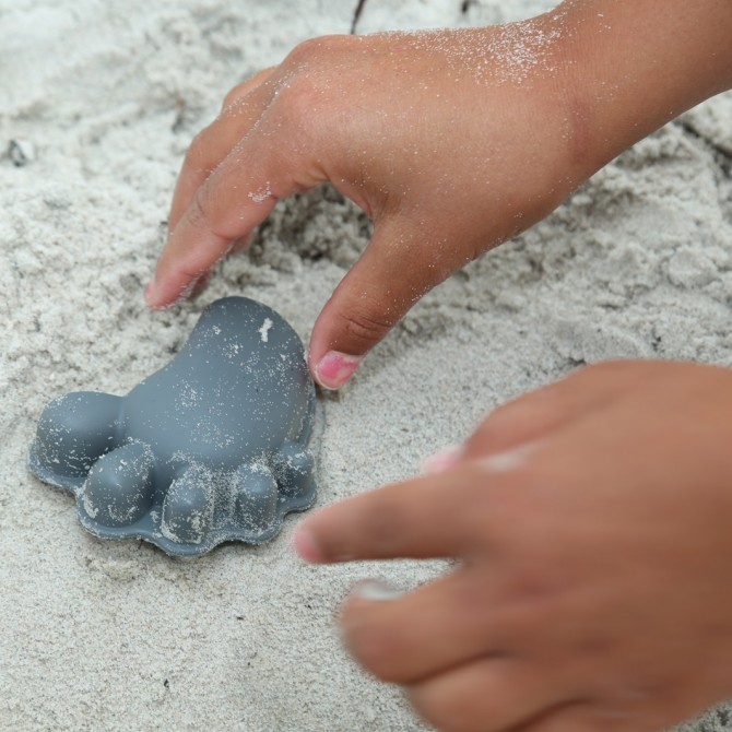 Zestaw zabawek do piasku Scrunch - Musztardowy