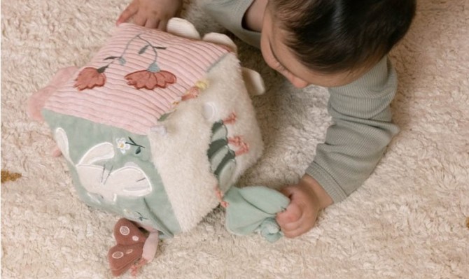 Kostka aktywizująca Little Dutch - Flowers & Butterflies