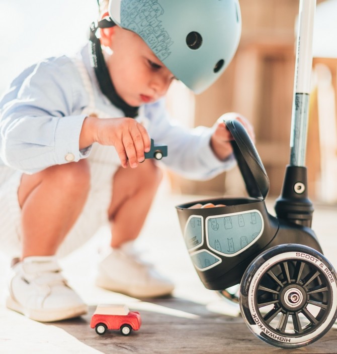 Hulajnoga trójkołowa ze świecącymi kółkami i odblaskową kierownicą 2+ SCOOTANDRIDE Highwaykick 2 Lifestyle - Reflective Steel