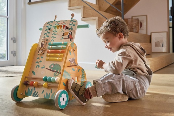 Pchacz wielofunkcyjny Janod