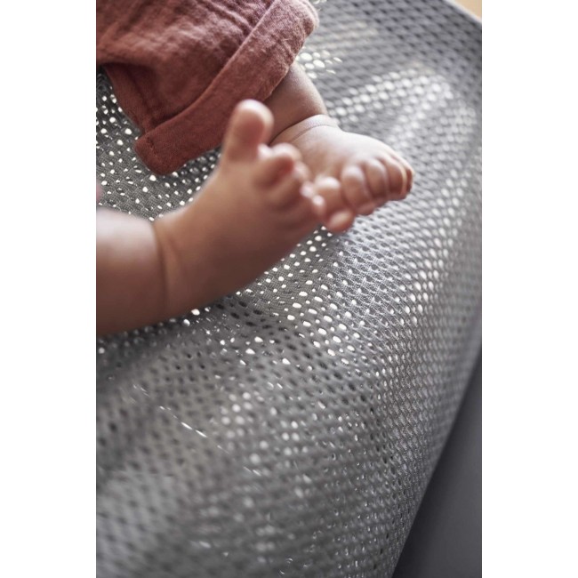 Leżaczek BABYBJORN BLISS MESH - Szary