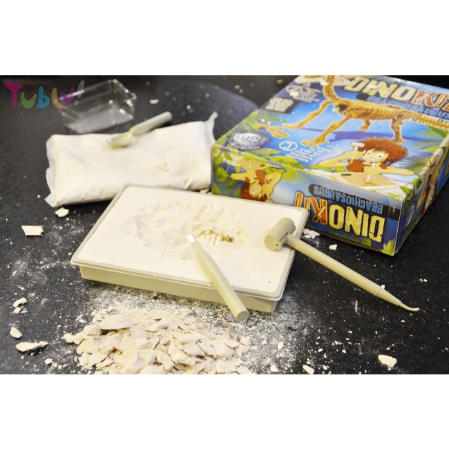 Mały archeolog Buki - Tyranozaur