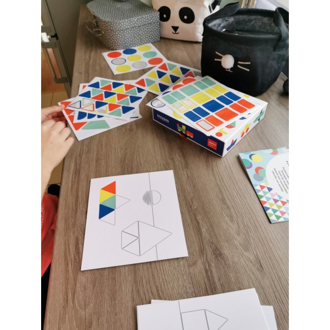 Zestaw z naklejkami geometrycznymi Apli Kids - Pojazdy