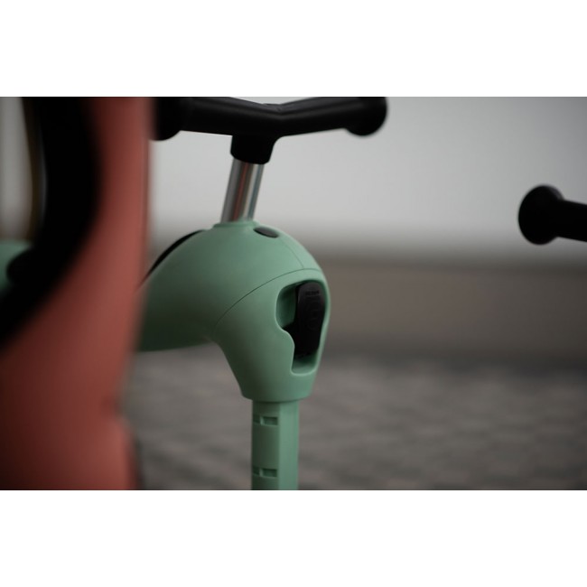 Hulajnoga i rowerek 2w1 Highwaykick SCOOTANDRIDE 1-5 lat - Blueberry