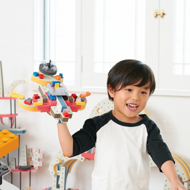 Piankowe klocki konstrukcyjne Bakoba - Creator box 74el.